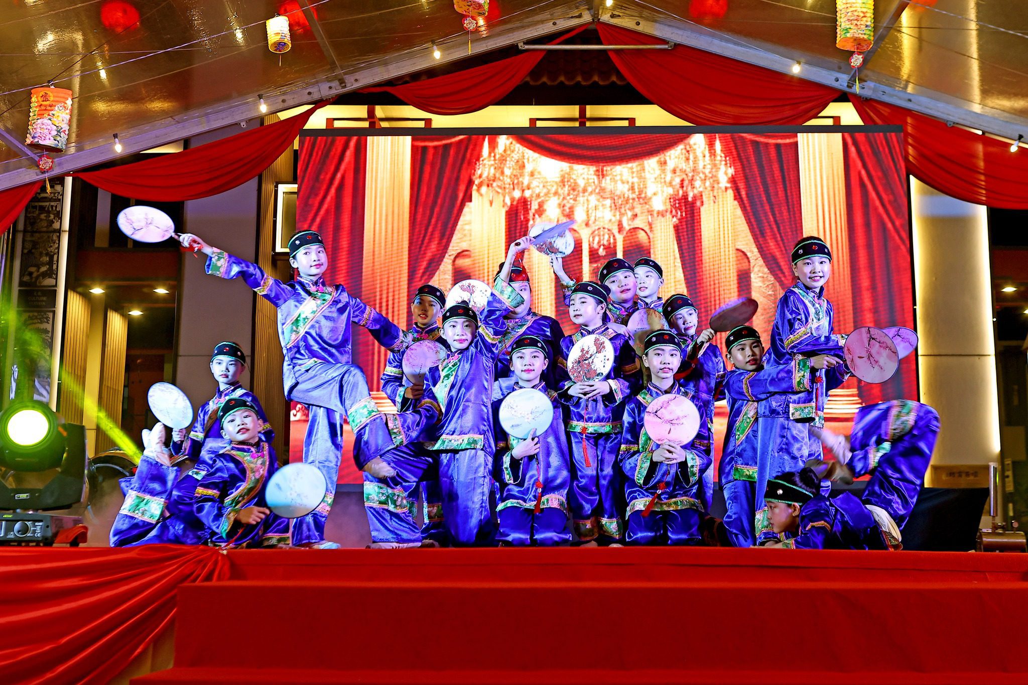 588656740_1269750575189261_5913858707266875357_n