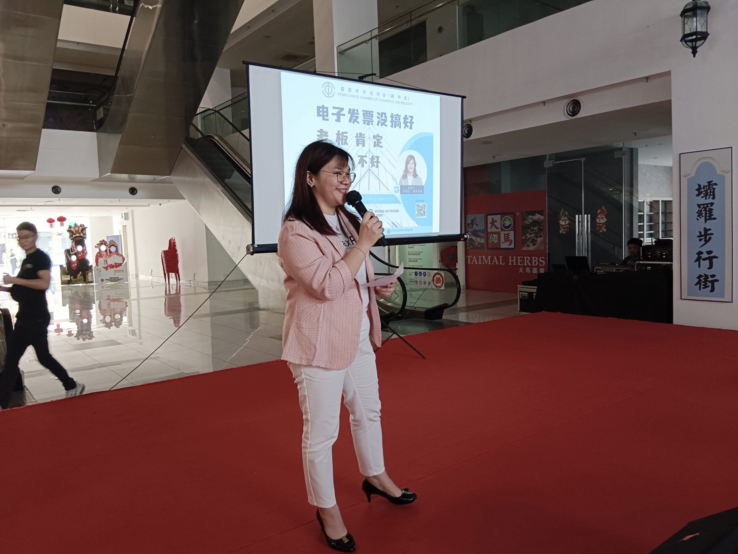 filter: 0; fileterIntensity: 0.0; filterMask: 0; captureOrientation: 0; module: photo; 
hw-remosaic: false; 
touch: (-1.0, -1.0); 
modeInfo: ; 
sceneMode: 2; 
cct_value: 5576; 
AI_Scene: (200, 0); 
aec_lux: 70.0; 
aec_lux_index: 0; 
hist255: 0.0; 
hist252~255: 0.0; 
hist0~15: 0.0; 
albedo:  ; 
confidence:  ; 
motionLevel: 0; 
weatherinfo: null; 
temperature: 37;